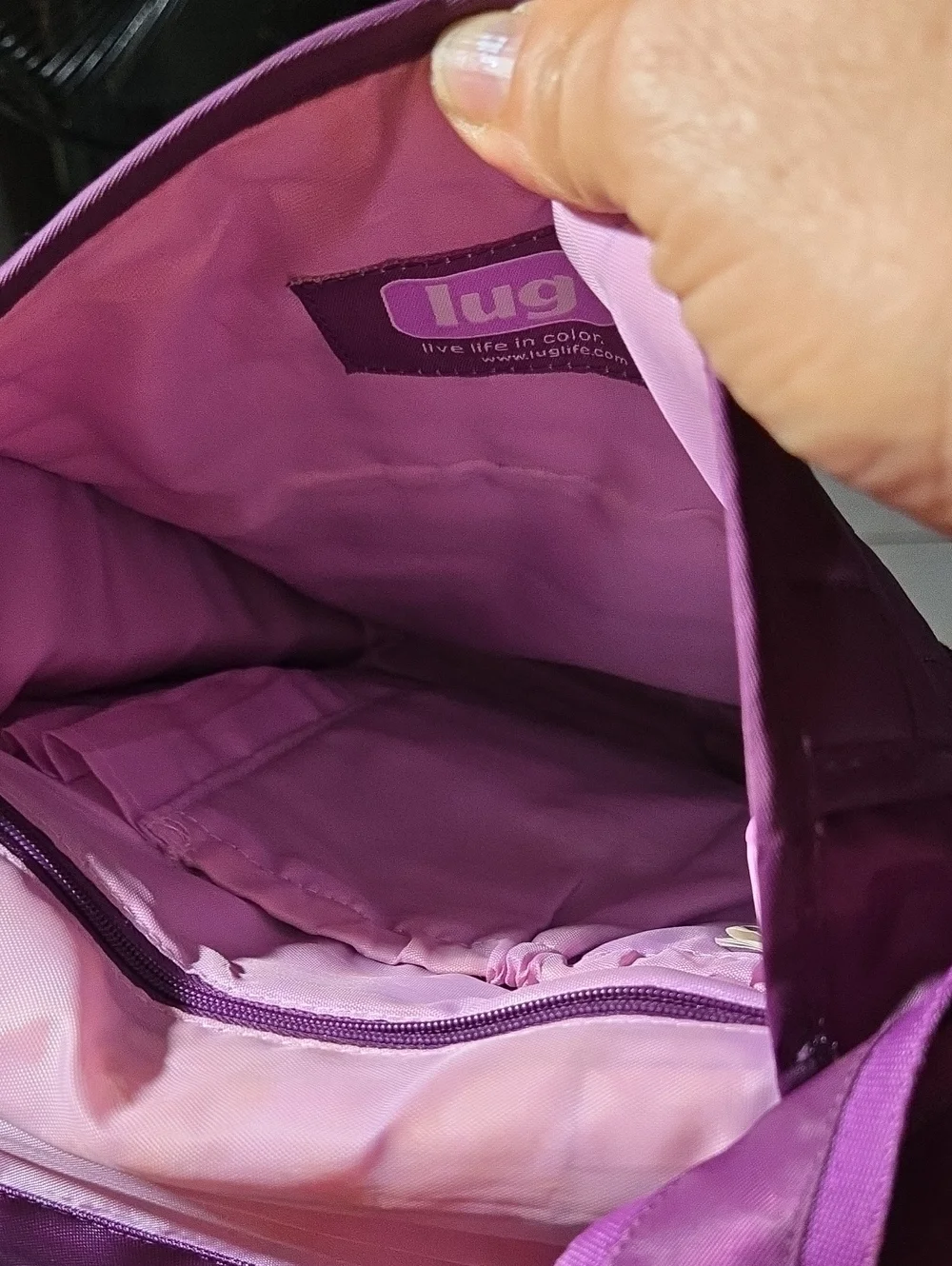 LUG Moped Day Pack Compass Crossbody Bag Messenger Quilted Purple Pockets Logo